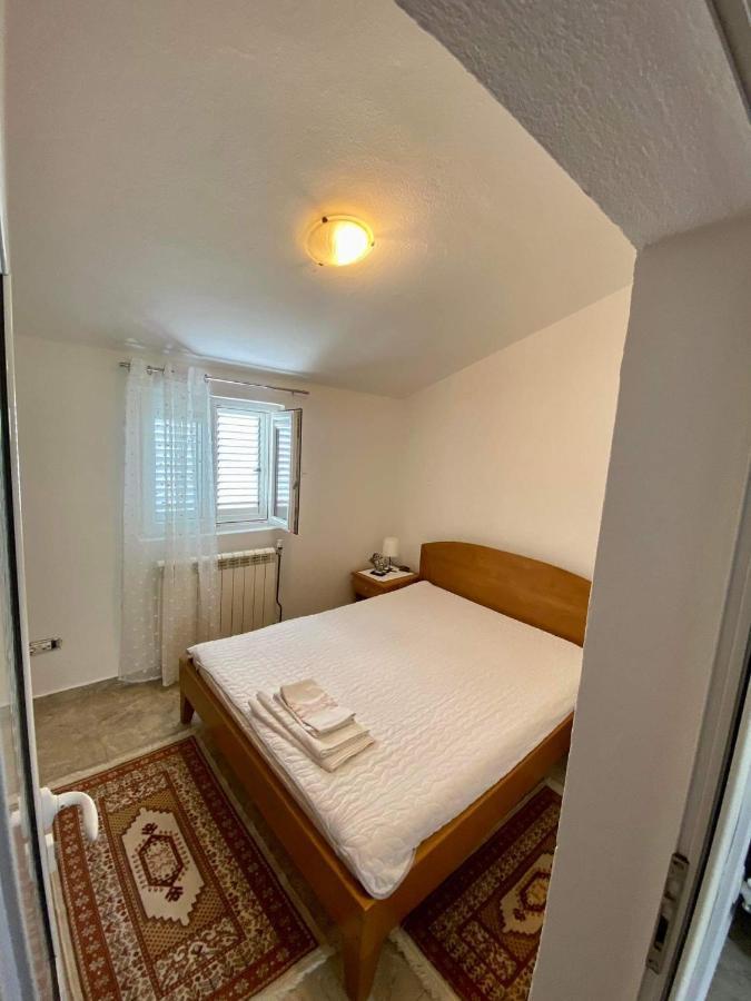 Apartman Slavica Apartment Kotor Exterior photo